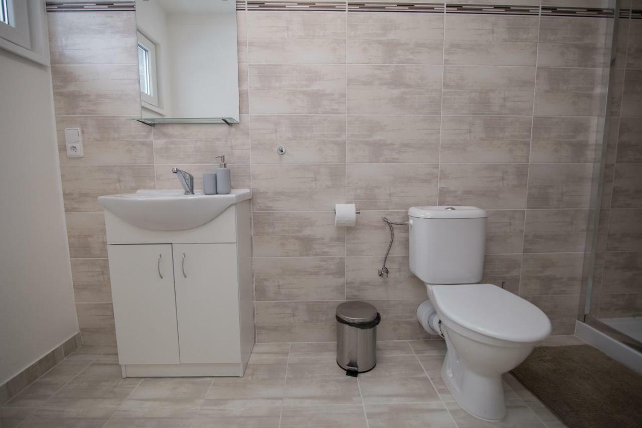 Apartment Dana Hostka  Esterno foto
